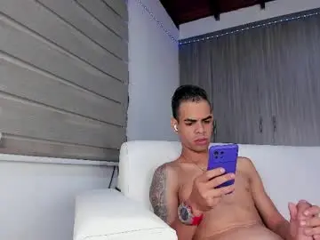 Chaturbate Adult Video Chat of hot_temptation21