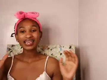 Chaturbate Free Porn Cam of sexy_joyline