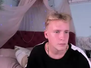 Chaturbate Live Sex Cam of sweetboyalexx