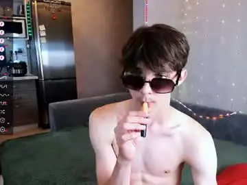 Chaturbate Adult Video Chat of aaron_bang