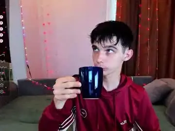 Chaturbate Live Porn of aaron_bang