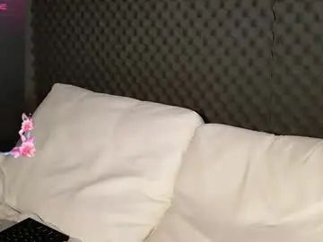 Chaturbate Sex Cam of fluffy_cloude