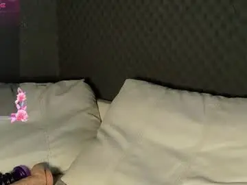 Chaturbate Sex Chat of fluffy_cloude