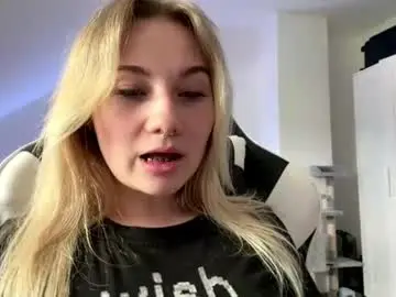 Chaturbate Nude Webcam of jeraldinebounds