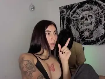 Chaturbate Live Sex Cam of mariagh_