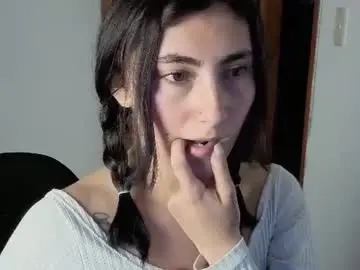 Chaturbate Best live sex cam show of mariagh_