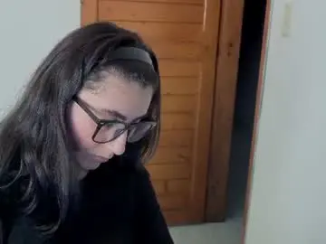 Chaturbate Free Live Porn of mariagh_