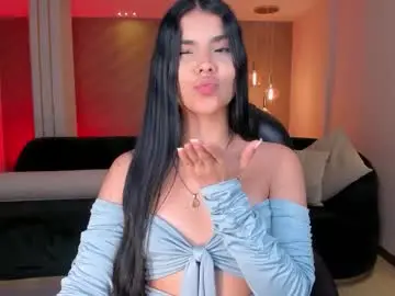 Chaturbate Free Porn Cam of mialaurence_