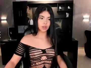 Chaturbate Live Porn of mialaurence_