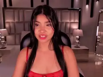 Chaturbate Live Sex of mialaurence_