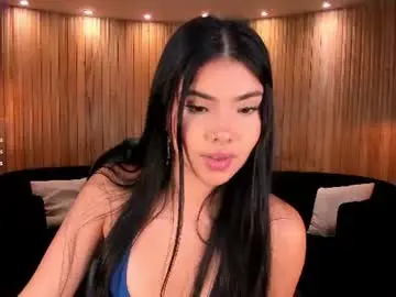 Chaturbate Free Porn Cam of mialaurence_