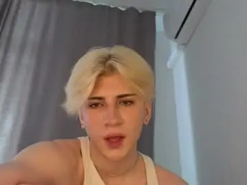 Chaturbate Adult Webcams of oliver_star_boy