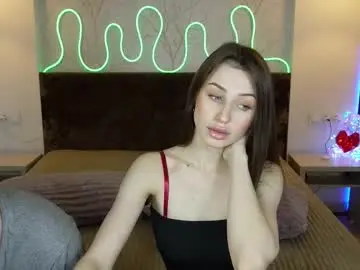 Chaturbate Best Webcam of vikki_and_george