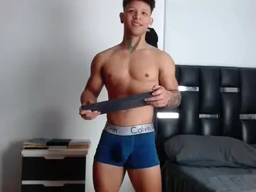 Chaturbate Adult Webcams of erosscott