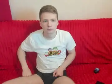 Chaturbate Live Sex Cam of konnor_deviant