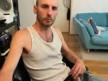 Chaturbate Live Porn of leonvampire