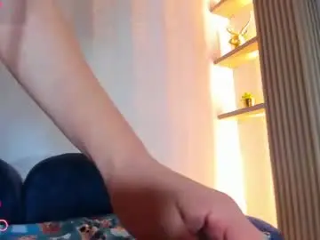 Chaturbate Live Sex Cam of naomi_viper_
