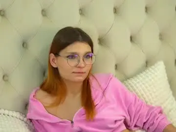 Chaturbate Nude Webcam of bellamarebelle