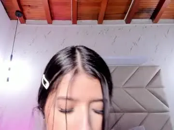 Chaturbate Live Porn of lucienneferrer