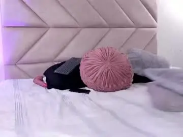 Chaturbate Free Porn Cam of lucienneferrer
