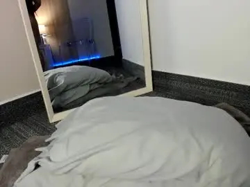 Chaturbate Live Porn of maddyluxe