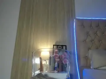 Chaturbate Sex Chat of maddyluxe