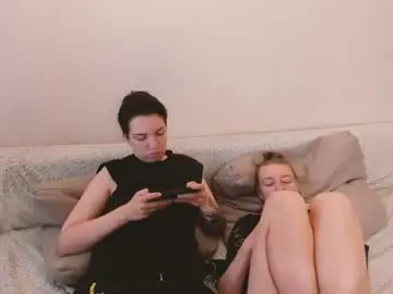 Chaturbate Free Porn Cam of secret_dreams_