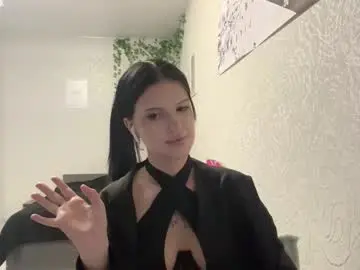 Chaturbate Free Live Porn of tenniegirres