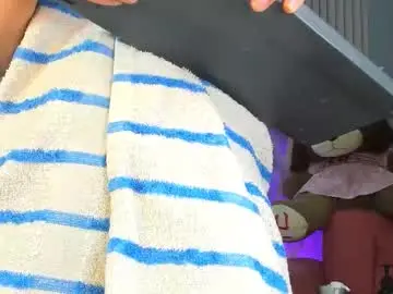 Chaturbate Adult Webcams of alejagarcia_