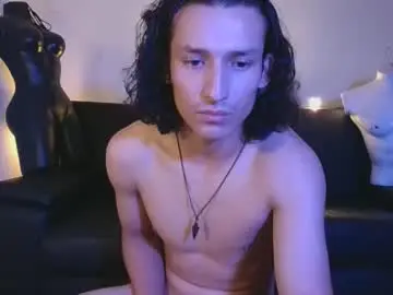 Chaturbate Best live sex cam show of chris_evans40