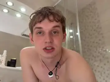 Chaturbate Live Porn of friday_gay_dude