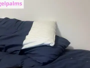 Chaturbate Live Sex Cam of kikibae2