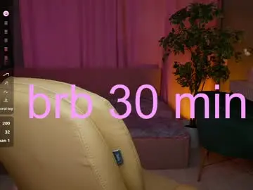 Chaturbate Free Live Porn of leslie_caronn