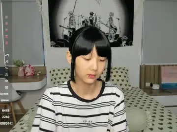 Chaturbate Nude Webcam of little_yena