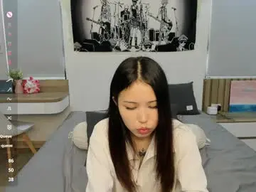 Chaturbate Live Sex of little_yena