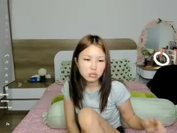 Chaturbate Best live sex cam show of little_yena