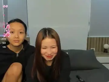 Chaturbate Watch Live Sex Cams of little_yena