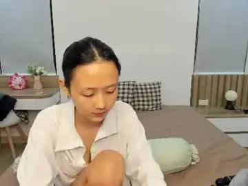 Chaturbate Sex Chat of little_yena
