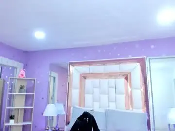 Chaturbate Live Sex Cam of scarlette_15