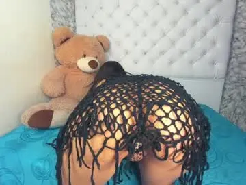 Chaturbate Sex Cam of clarita_hills
