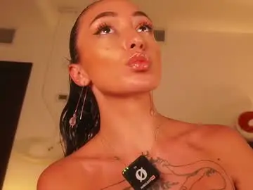 Chaturbate Sex Chat of erikabee