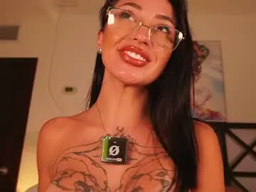 Chaturbate Watch Live Sex Cams of erikabee