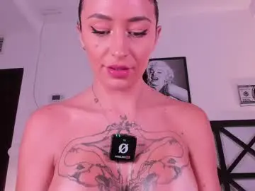 Chaturbate Live Porn of erikabee