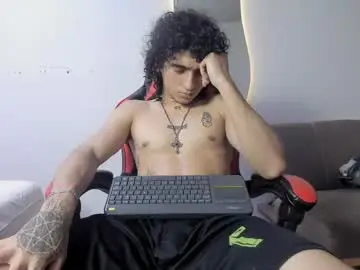 Chaturbate Live Sex Cam of jackestaylor