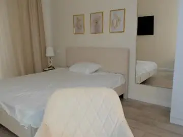 Chaturbate Adult Webcam of n_i_c_o_l_e_t_a