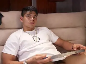 Chaturbate Live Porn of capizzi_