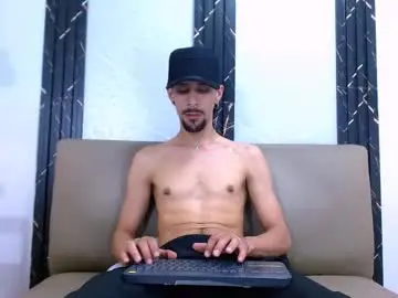Chaturbate Live Sex of dominic_blade
