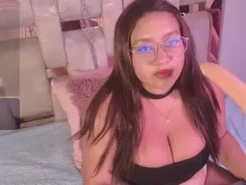 Chaturbate Sex Chat of emavalvet