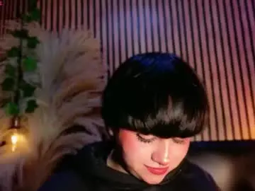 Chaturbate Live Sex Cam of hiddenhotcake