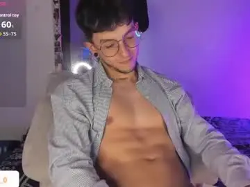 Chaturbate Watch Live Sex Cams of koddy_0